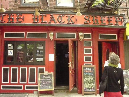 Black Sheep Pub & Restaurant