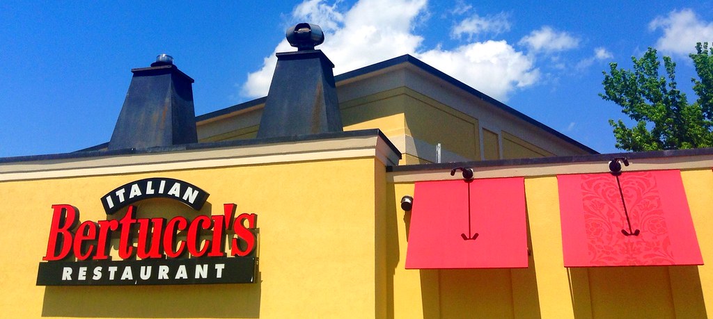 Bertucci's Italian Restaurant |Springfield Square