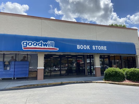 Top 4 Bookstores in Tallahassee